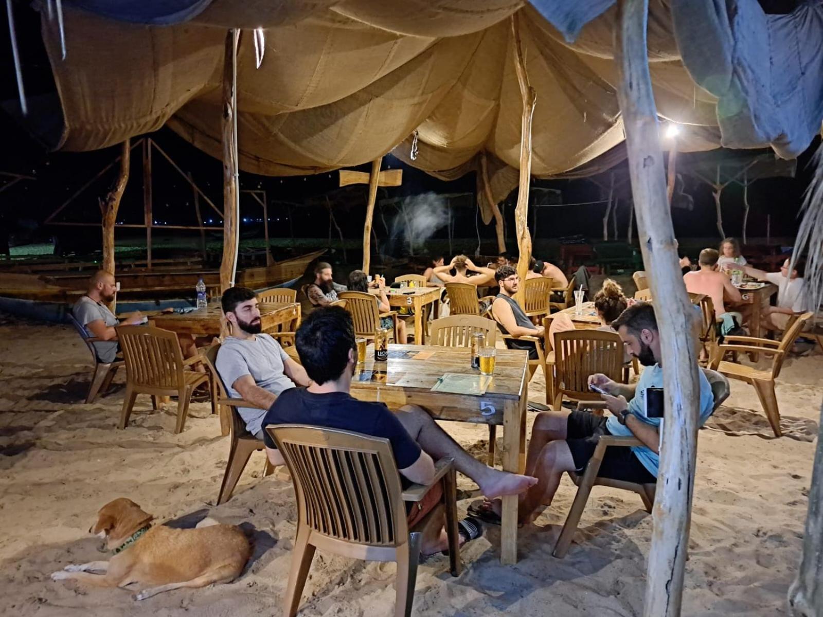 The Surf Access Guest House Arugam Bay Exterior foto
