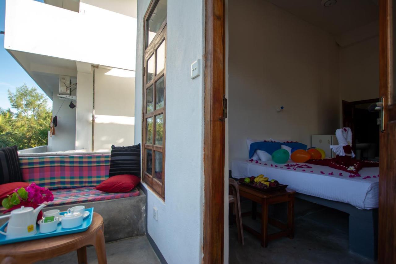 The Surf Access Guest House Arugam Bay Exterior foto